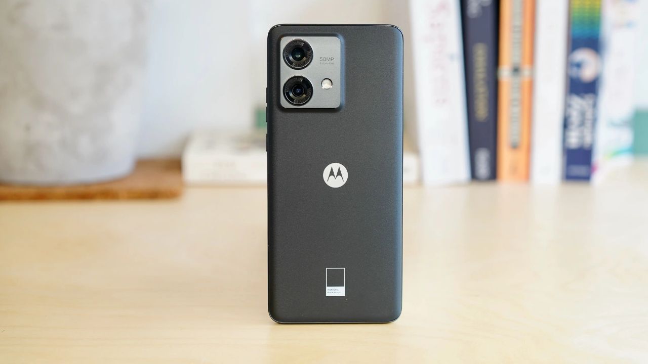 Moto Edge 40 Neo Smartphone