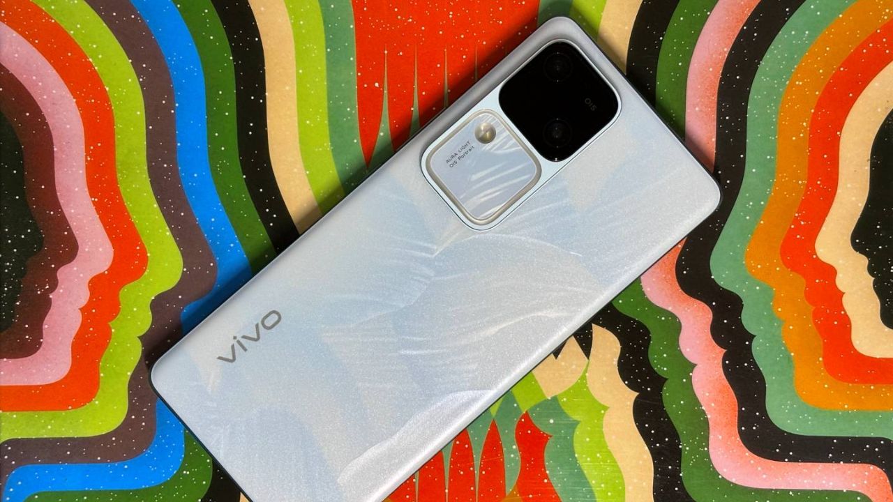 Vivo V30 5G Smartphone Offer And Discount